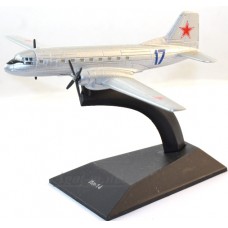 Масштабная модель Пассажирский самолёт Ил-14
